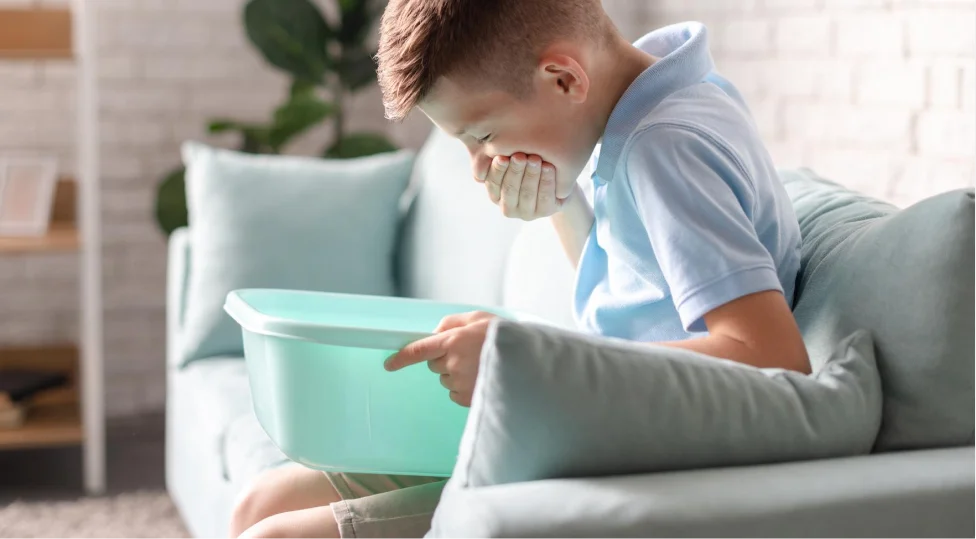 vómito en niños prevención medicina domiciliaria Emermédica Colombia